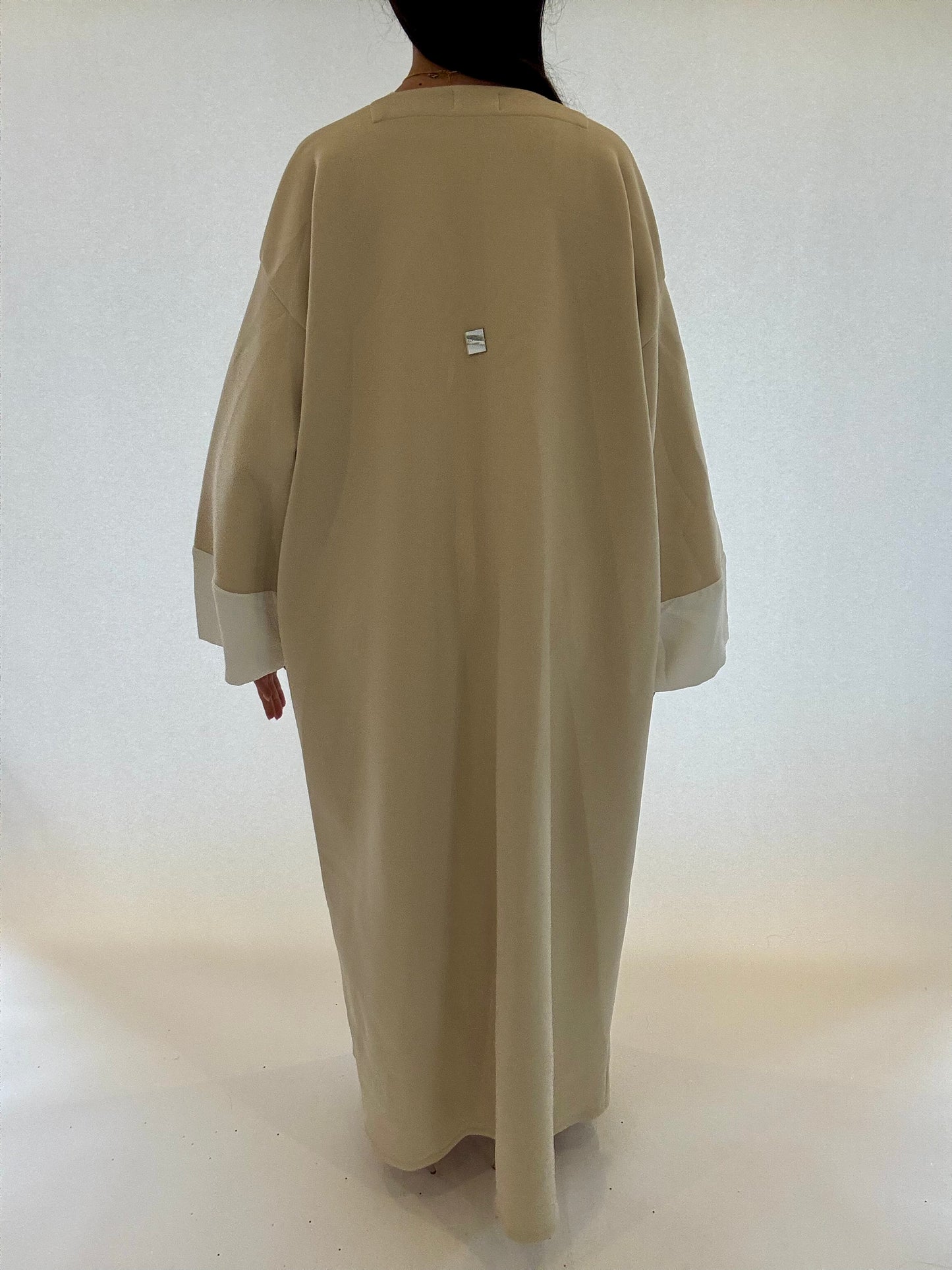 Talia Abaya