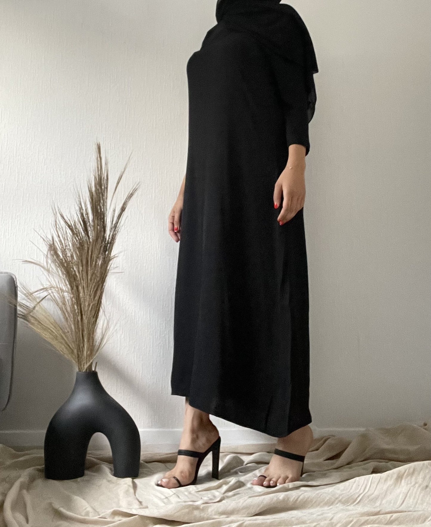 Hewa Three Piece Abaya - RULACOUTURE