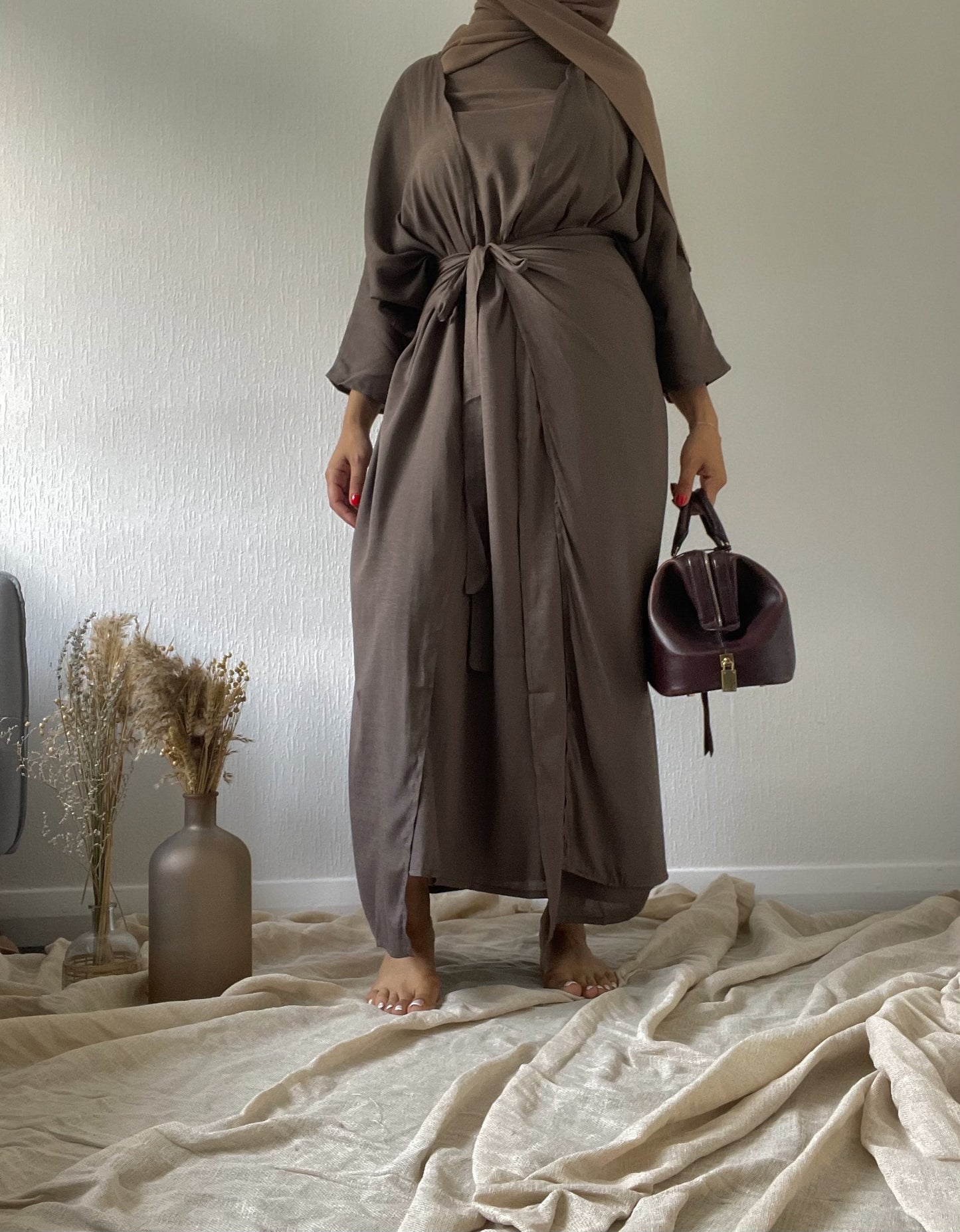 Hewa Three Piece Abaya - RULACOUTURE